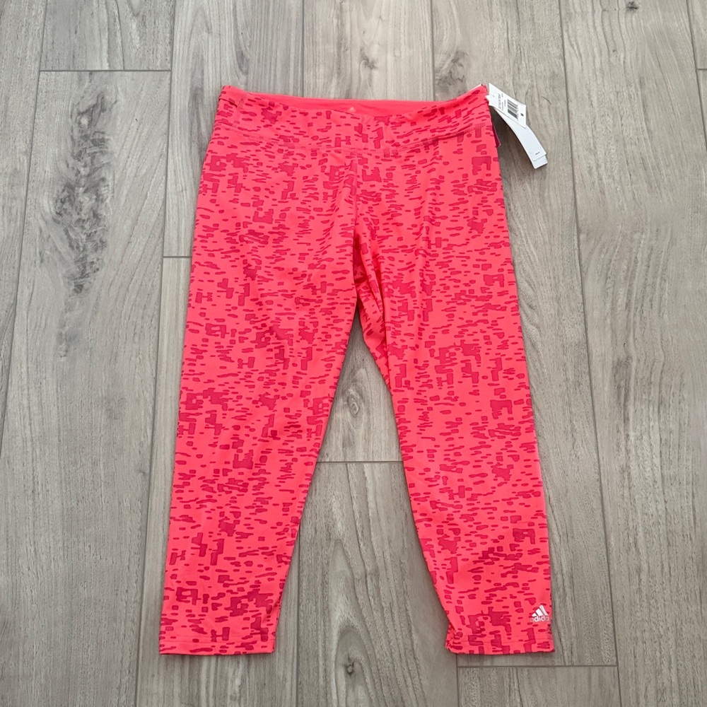 NWT Womens ADIDAS ATHLETIC CAPRI TIGHT SIZE MEDIUM
